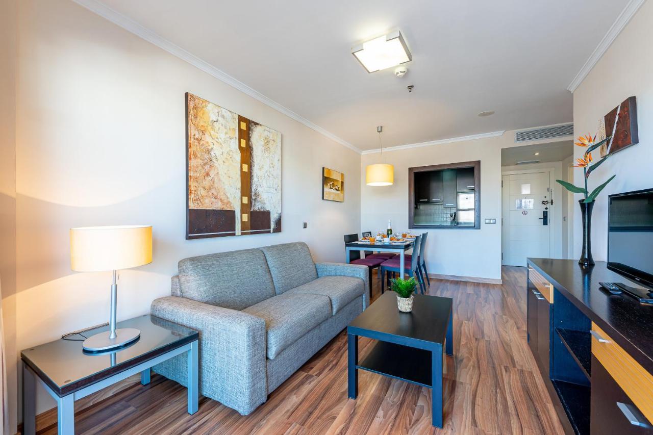797 Holiday Rentals - Arcosur1- Moderno Apartamento Con Terraza Y Vistas เบนัลมาเดนา ภายนอก รูปภาพ