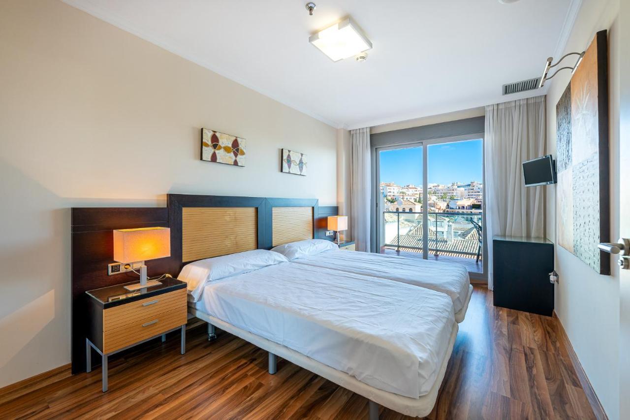 797 Holiday Rentals - Arcosur1- Moderno Apartamento Con Terraza Y Vistas เบนัลมาเดนา ภายนอก รูปภาพ